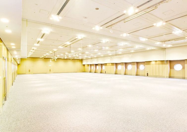 ホールA(858㎡/天井高5.0ｍ) - サンライズビル大阪  展示場、会議室、多目的スペースの室内の写真