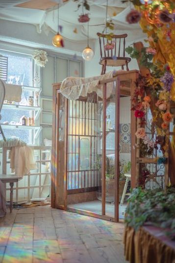 撮影スタジオ 七色より少しくすんだところ【商用利用以外】 - 七色より少しくすんだところ　撮影スタジオ