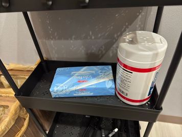 ティッシュ、除菌シート（無料） - ライフステージ六甲道 ライオンズ六甲道の設備の写真