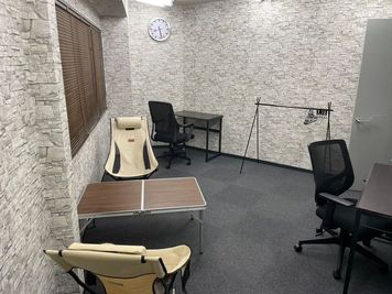 3周年記念30%OFF！ レンタルスペース4名個室を1時間700円！24時間営業！山梨県富士吉田市に所在、都心から1時間30分！ - FUJISAN VALLEY