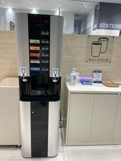オープン席２ - MIRAIYA Bookmark Lounge 津田沼店