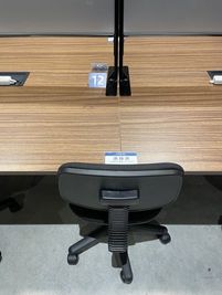MIRAIYA Bookmark Lounge 　旭川駅前店 テーブル席１２の室内の写真