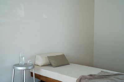 やわらかな光が似合う、くつろぎのデイベッド - アンスピラシオン (Anspiration)  光に包まれた北欧の家の設備の写真