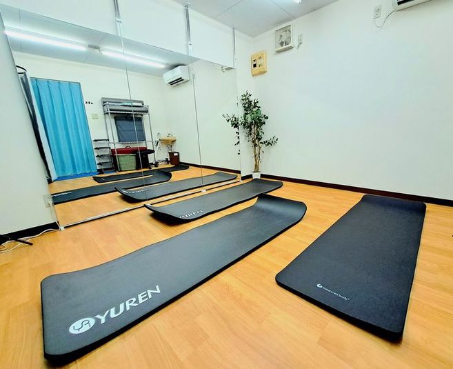 【少人数ダンス・ヨガ・サロン】レンタルスペース　フィズ - 【少人数ダンス・ヨガ・サロン】レンタルスペース　フィズ