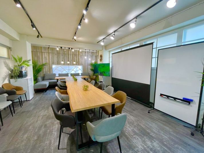 New！秋葉原3分♪アルコール飲食OKの懇親会もできる会議室♪ - Meetig Space LUX秋葉原
