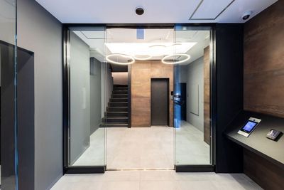 THE BLOOM UENO (ザ・ブルーム上野) THE BLOOM UENO MEETING ROOM 【4D】の入口の写真