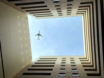 中庭 - 東横INN品川港南口天王洲アイル エコノミーダブルの外観の写真