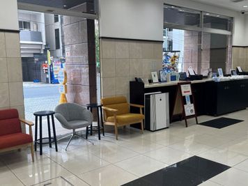 ロビー - 東横INN品川港南口天王洲アイル エコノミーダブルの室内の写真