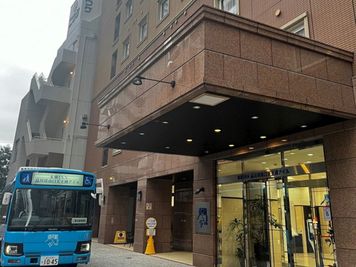 シャトルバス - 東横INN品川港南口天王洲アイル エコノミーダブルの設備の写真