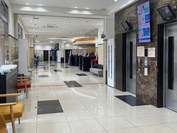 ロビー - 東横INN品川港南口天王洲アイル エコノミーダブルの室内の写真