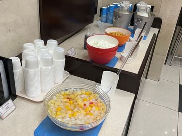 朝食例 - 東横INN品川港南口天王洲アイル エコノミーダブルの室内の写真