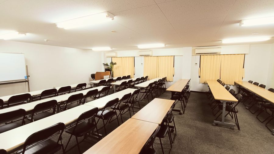 【新品・未使用】ホワイトボード（会議室、セミナールーム、オフィス等にいかがでしょうか） 新宿】6名までの会議に！ホワイトボード完備のレンタルスペース「知恵