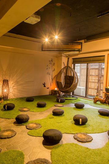 【リスティングページ移転しました】施術台４台！手ぶらで１日サロン - シェアスペースYURIKAGO