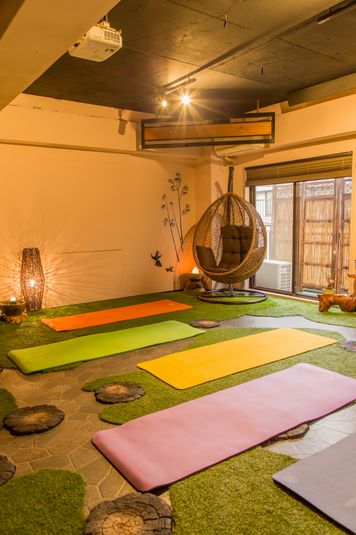 【リスティングページ移転しました】施術台４台！手ぶらで１日サロン - シェアスペースYURIKAGO