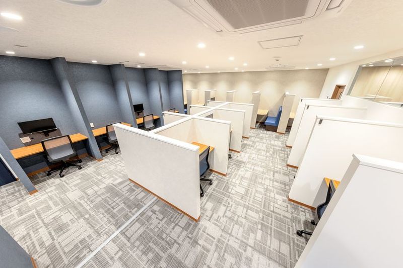 6名用会議室 - BIZcomfort青葉台