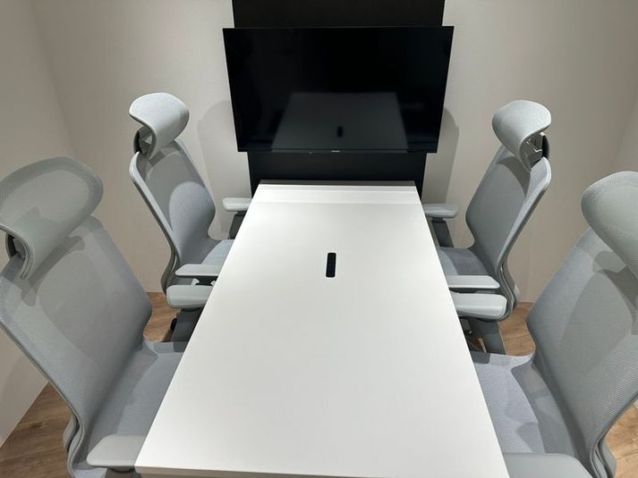 ミーティングルームB - DESIGNITE R.F.YAMAKAWA