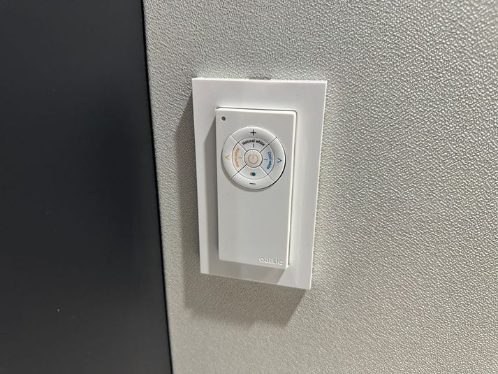 フォンブースB - DESIGNITE R.F.YAMAKAWA