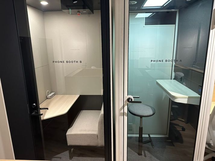 フォンブースA - DESIGNITE R.F.YAMAKAWA