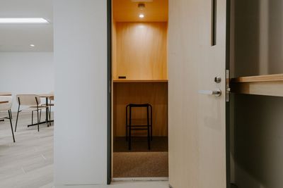 防音ブース - 【SHAREPORT 綱島】 SHAREPORT 綱島 オープン席Bの室内の写真