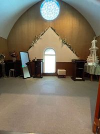 ２階の挙式場前、廊下側、フォトスペースにもOK - リボン　イグレシア（マエストロ) レンタルスペース,子供、ママ会、家族会、ダンス発表会等にの室内の写真