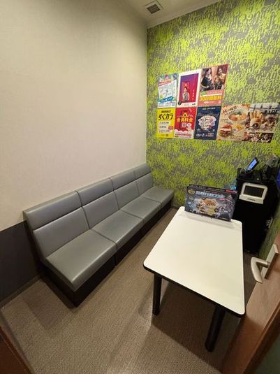 カラオケルーム（多目的レンタルスペース）2 - ジャンカラJR茨木店