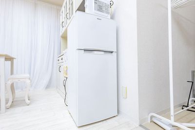 冷蔵庫＋電子レンジ完備 - Moffroom🧸«池袋店»🧸 MAX40名‼️巨大スクリーン大人数パーティー«池袋西口»の設備の写真