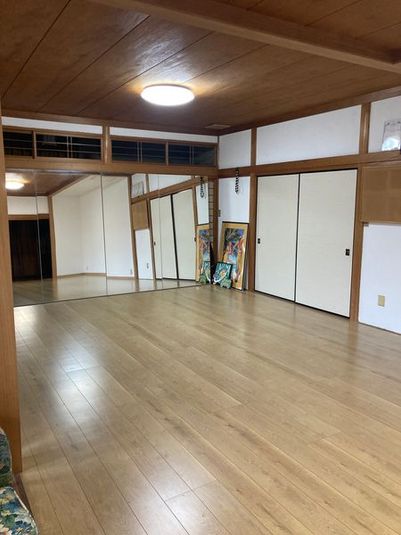 レンタルスペース（鏡あり） - フラスタジオゆうこ本部スタジオ