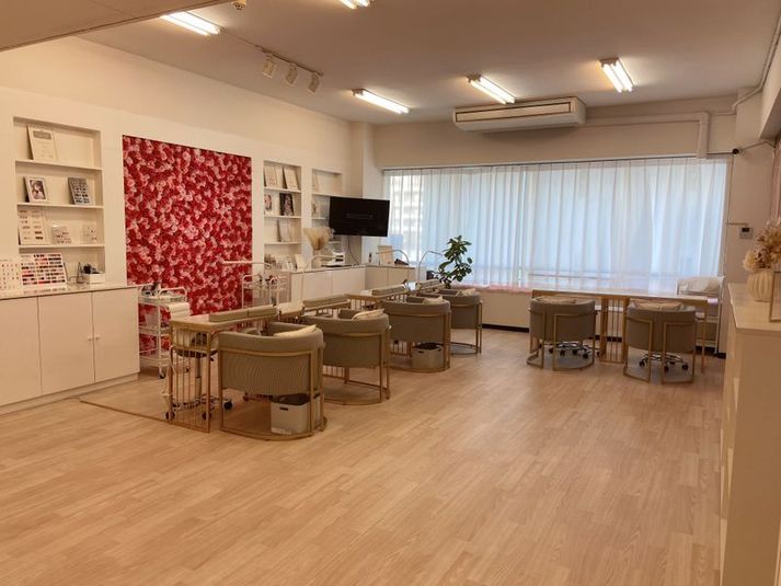 アイラッシュサロン・ネイルサロンレンタルスペース - 5C NAIL&EYELASH