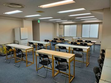 栗ビル（ＫＵＲＩビル） ライオン会議室の室内の写真