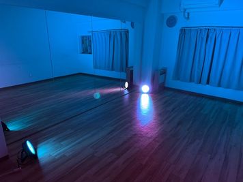《VILLENT西梅田》 《VILLENT梅田ダンススタジオ402》の室内の写真