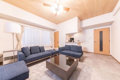 513_MOLEすすきのの室内の写真