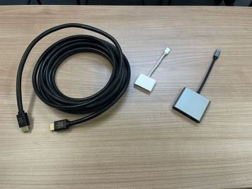 ・HDMIケーブル
・HDMI ライトニング端子変換アダプタ
・HDMI Type-c 変換アダプタ - 〈パノティ横浜〉space.GOの設備の写真