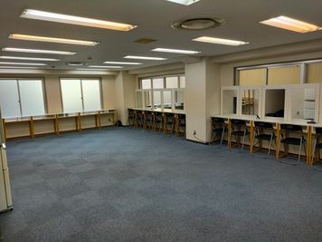 栗ビル（ＫＵＲＩビル） ライオン会議室の室内の写真