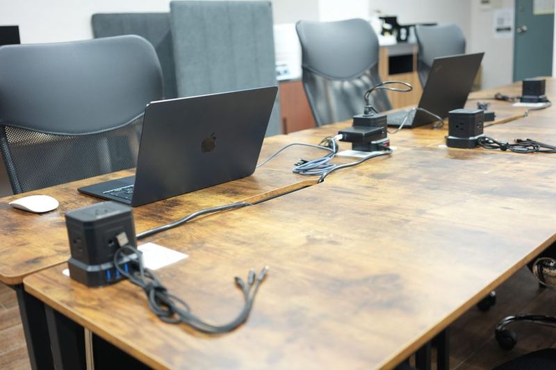 コワーキングスペース・自習室「クレガ本町」 - コワーキングスペース・自習室「クレガ本町」