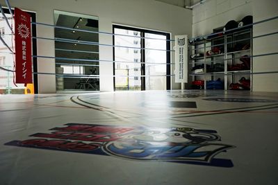 キックボクシングジム アンカレッジ 博多駅前 多目的スペースの室内の写真