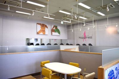 ジム利用者＆商業施設の来場者にWでアピール！女性向けに宣伝したい方はぜひ！屋内だから快適です。 - 加古川フィットネスベリーベリー
