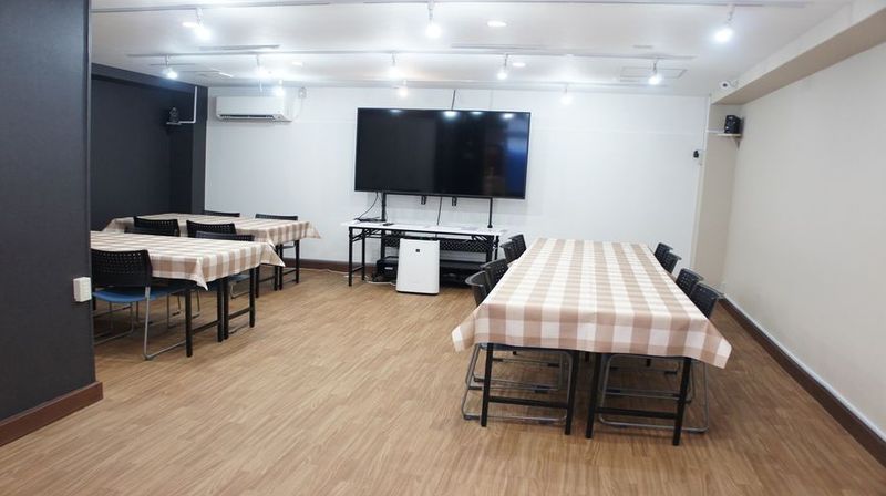 【新装】創業６年、信頼と安心の清潔な多目的スペース　 - レンタルスペース24