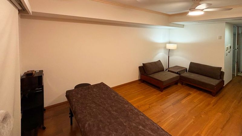 aMieu渋谷/Jaune(黄) - レンタルサロンaMieu渋谷