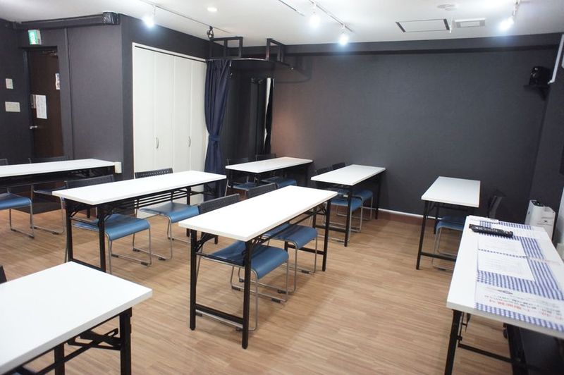 会議・研修・講習・セミナー・撮影…清潔で快適な静かな空間 - レンタルスペース24