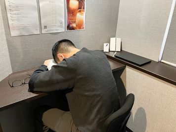 少しうたた寝もできます。 - 【ReBeCo】東京の隠れ家的コワーキングスペース コワーキングスペース（ボディケア60分付き）の設備の写真