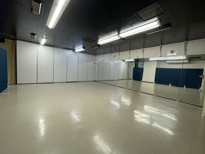 多目的スペース(会議室、セミナールーム) - THビル2階Eルーム