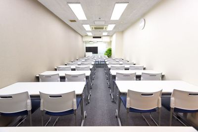 【JR新橋駅目の前！36名】大型モニター・WiFi無料！10Gbps回線！ふれあい貸し会議室 新橋No125 ニュー新橋ビル - ふれあい貸し会議室 新橋ニュー新橋