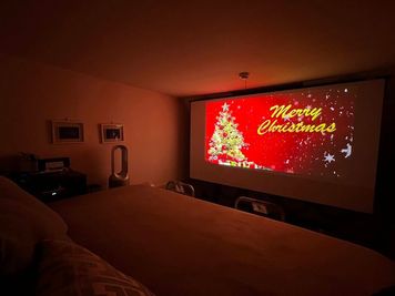🌟ロフトはプライベートシアター🌟
映画鑑賞にオススメです - Mare西荻窪 レンタルスペースMare　シアターモデル203の室内の写真