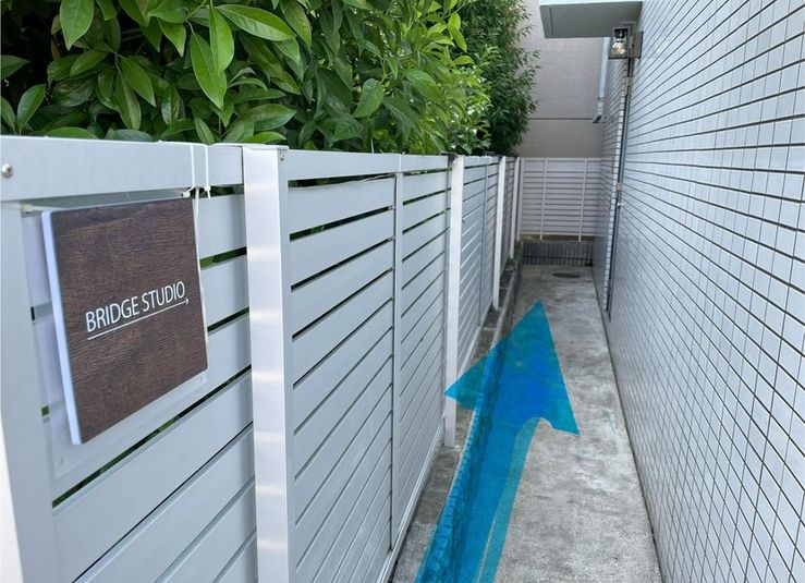 ダンスができるレンタルスタジオ - BRIDGE STUDIO