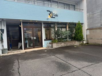 こちらの建物になります。 - minoriba_松江西津田店 レンタルサロン　エステスペースの外観の写真