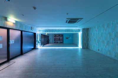テープライト点灯時② - 清瀬レンタルスタジオRabbit ◆ダンス・ヨガ・演劇・武道・ママ会などができるレンタルスタジオ◆の室内の写真