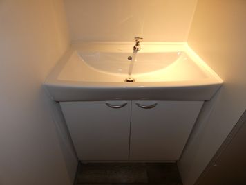 【名古屋矢場町3分NYスタイル空間】D→START名古屋栄本店 Ⅾ→STARTエステルームA【足長め】の設備の写真