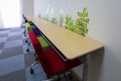 スマイルスペース天神 貸し会議室の室内の写真