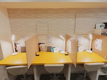 NailPracticeRoom　Lou（ルー） ネイル練習スペース　ルーの室内の写真