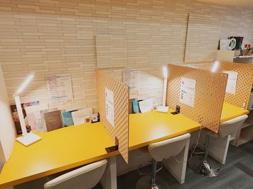 NailPracticeRoom　Lou（ルー） ネイル練習スペース　ルーの室内の写真